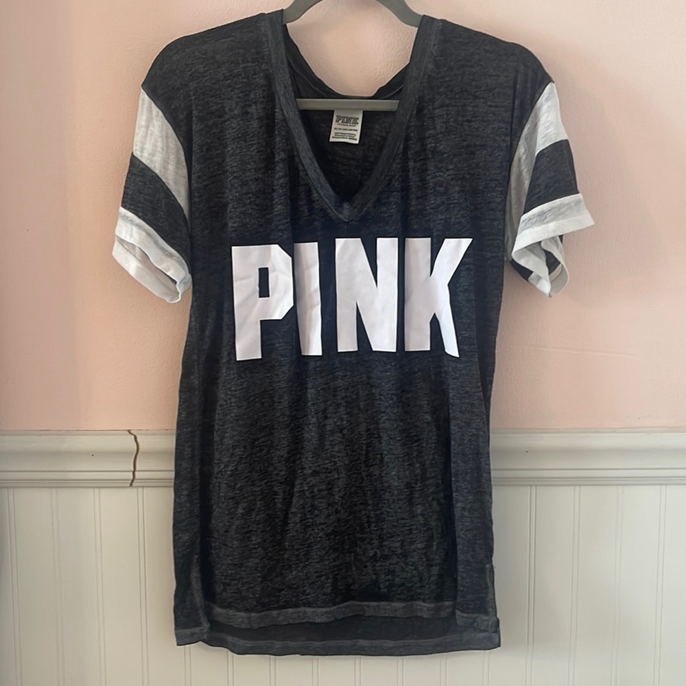 VS PINK gray tshirt